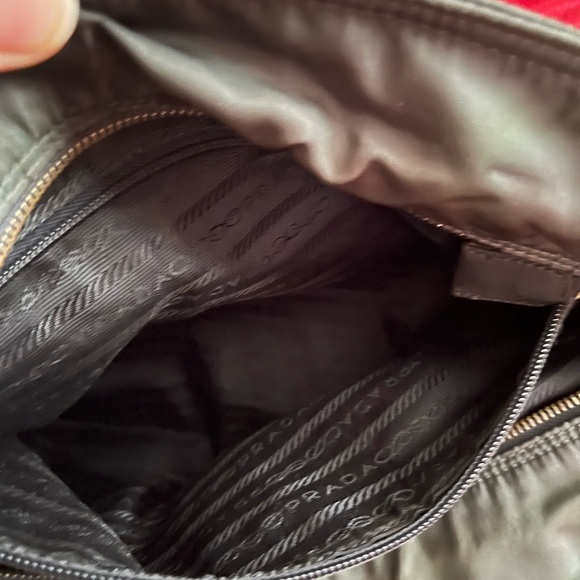 COPY - Authentic Prada shoulder/tote bag - Picture 7 of 16